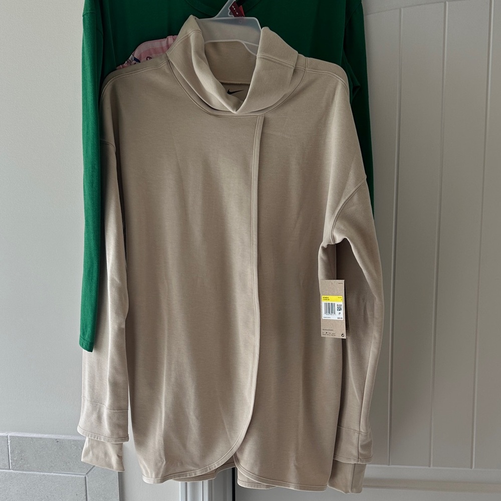 Nike Beige Sweatshirt